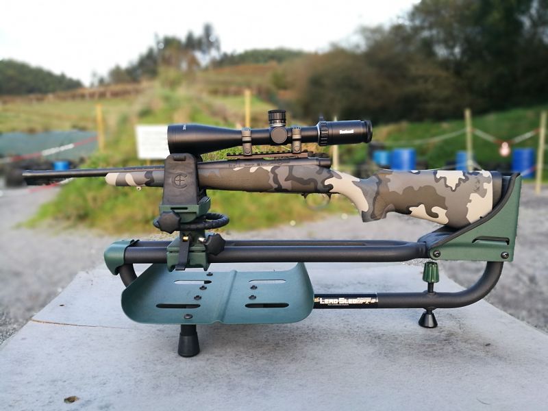 Remington SEVEN KUIU Bushnell Forge y banco CALDWELL